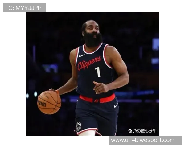 哈登全场30分7板7助表现出色带领球队取得胜利正负值高达22