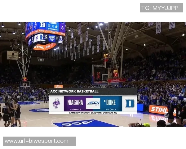 杜克队史三人单赛季多次35分布泽尔雷迪克成就辉煌