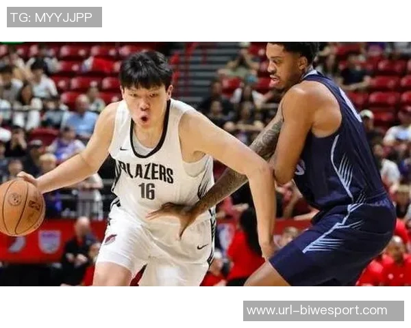 媒体人质疑球迷对杨瀚森的苛责为何不反思自己在外卖行业的表现