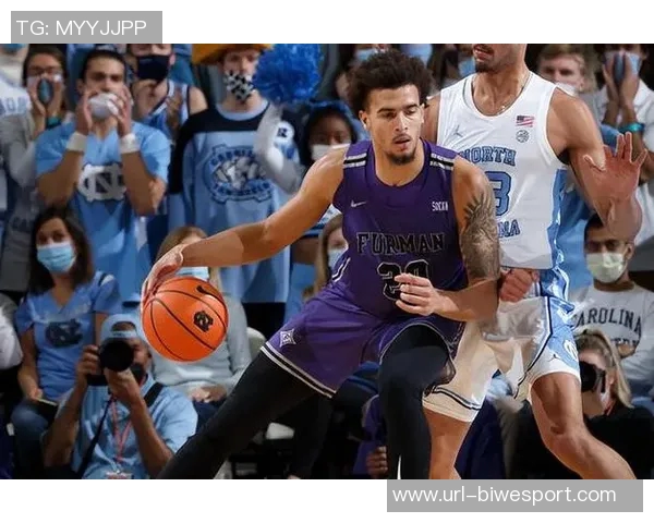 贾米尔杨签署双向合同斯波称赞其持球速度和三分投射能力 贾米尔杨签署双向合同斯波称赞其持球速度和三分投射能力